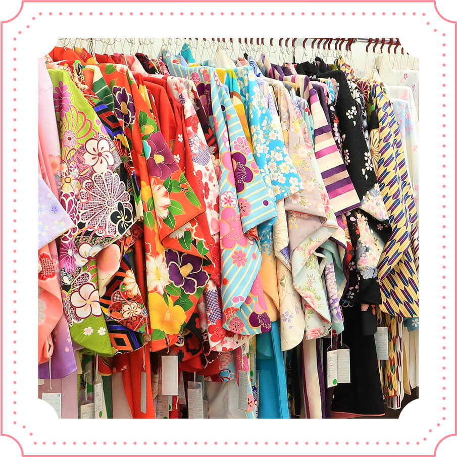 Maiの豊富な衣裳コレクション